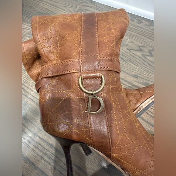 Christian Dior Boot - Picture 5 of 8